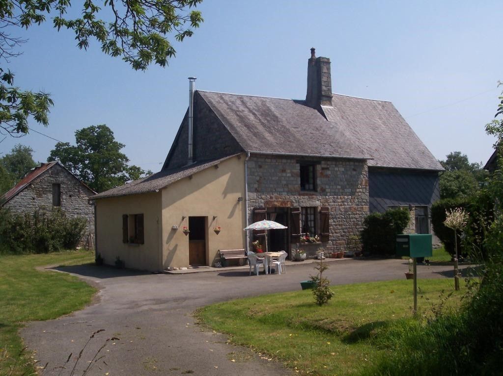 Property photo 1 of 11 Exterior