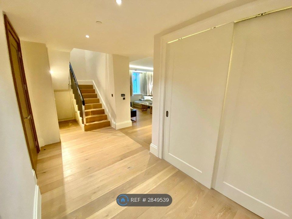 Property photo 1 of 30