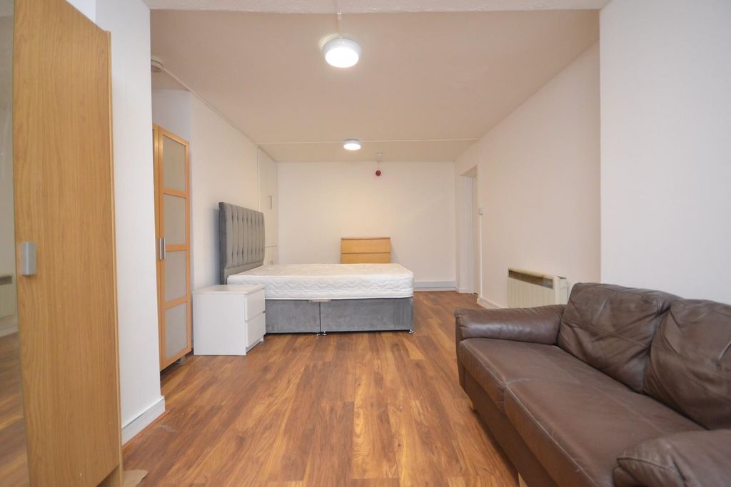 Property photo 2 of 4 Dsc_0004.Jpg