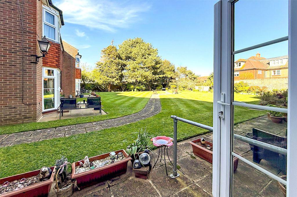 Property photo 2 of 15 Picture No. 07