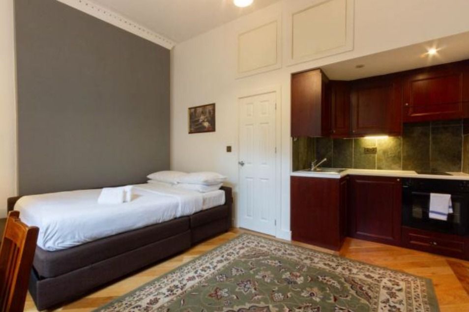 Property photo 2 of 8 1368504