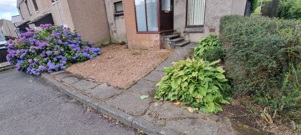 Property photo 2 of 9 Photo 2