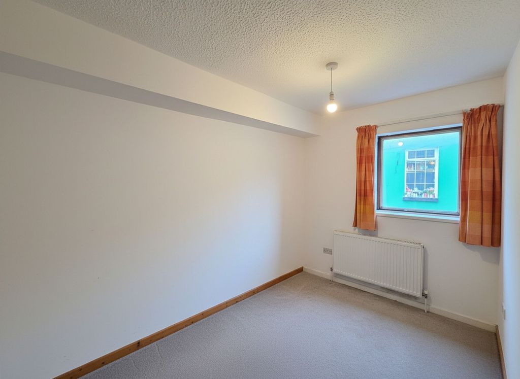 Additional image 5 of 2 bed flat for saleBeach Street, Dawlish EX7