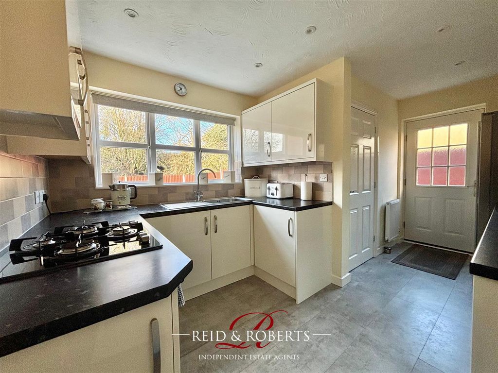 Property photo 3 of 24 22.Jpg