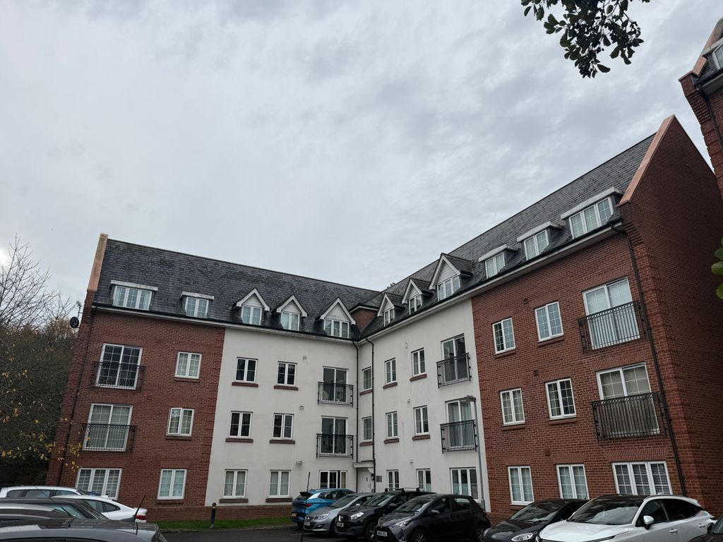 Property photo 1 of 5