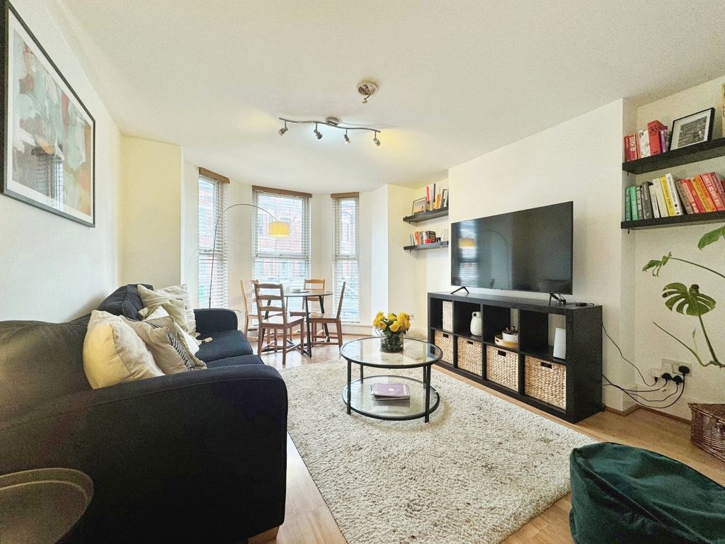 Property photo 2 of 11 Picture 2