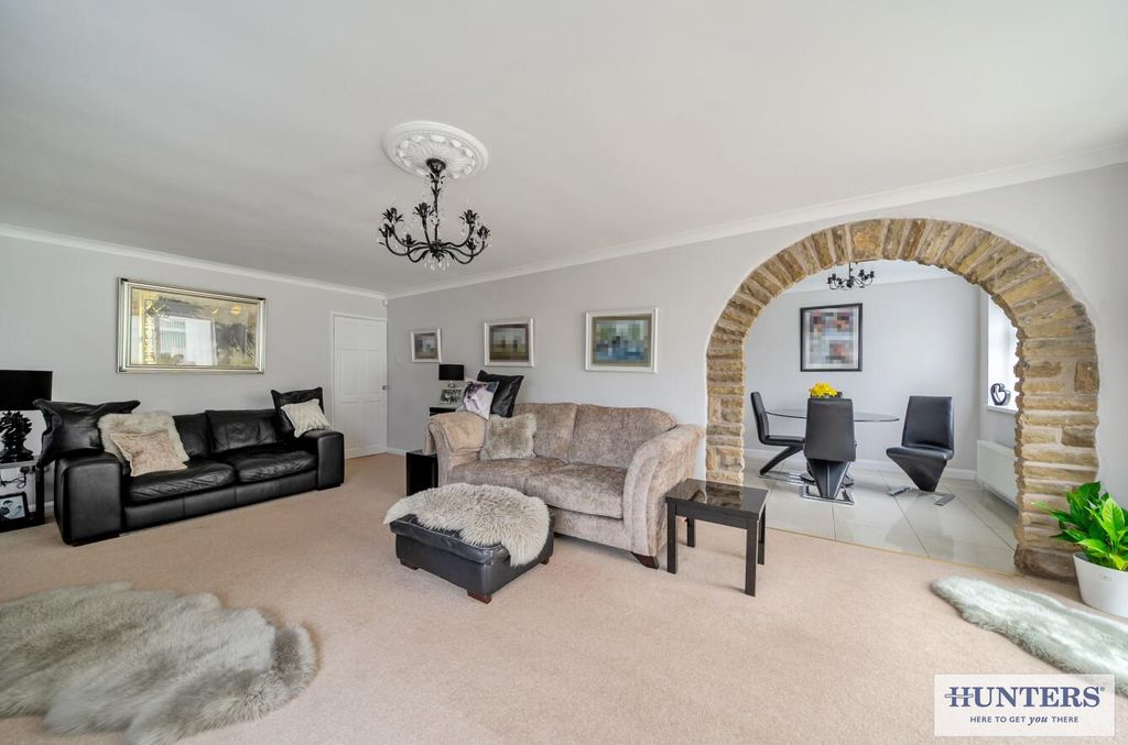 Property photo 2 of 16 65520859-788F-462E-Becb-610c1B72B2E9.Jpg