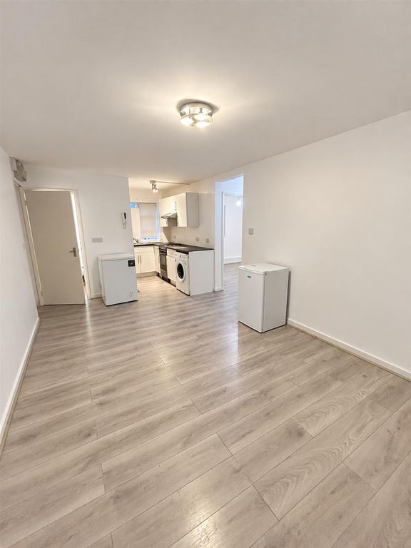 Property photo 2 of 5 Ae61C2E2-0B06-4CD3-8855-0CC6D80A9135.Png