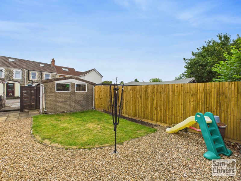 Property photo 3 of 18 Photo 17
