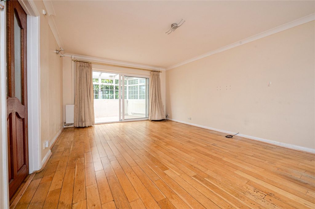 Property photo 2 of 13 Picture No. 2