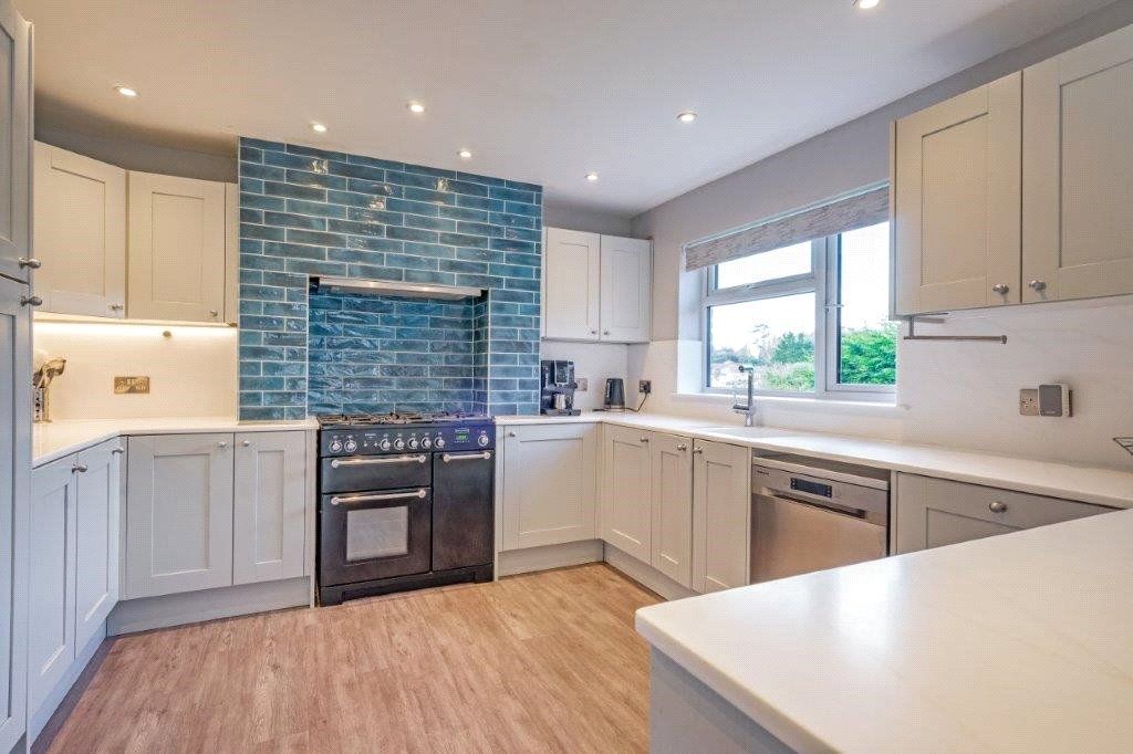 Property photo 3 of 22 Kitchen/Diner