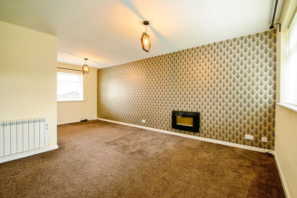 Property photo 2 of 17 Pbox-Img.Jpg