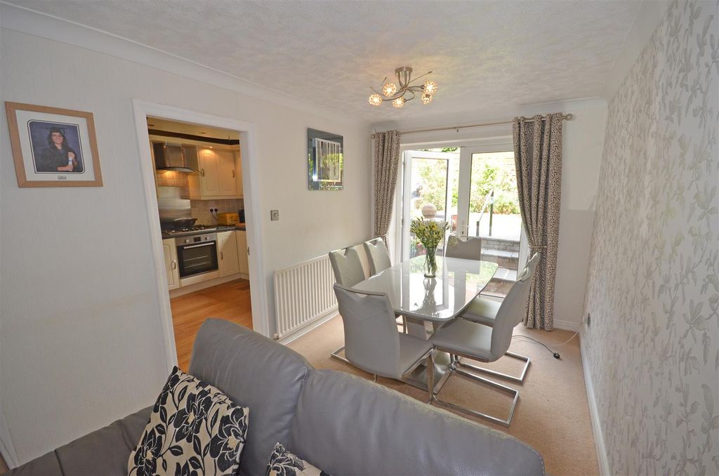 Property photo 2 of 30 11.Jpg