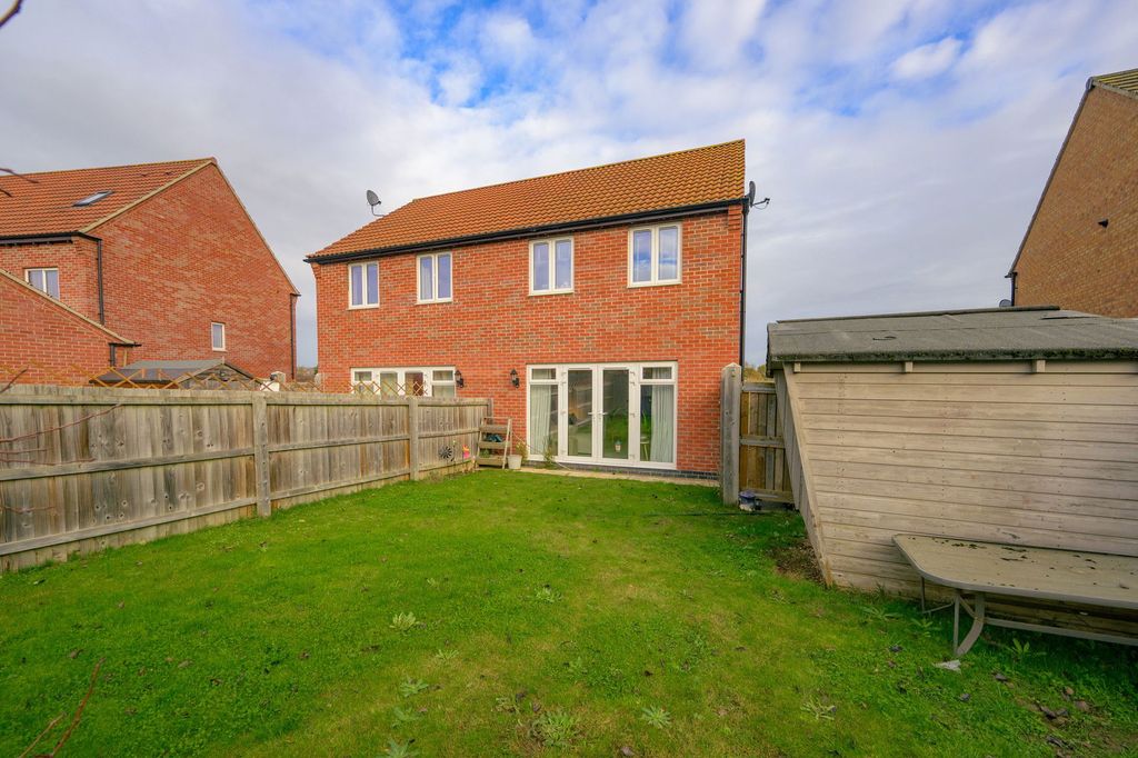 Property photo 3 of 22