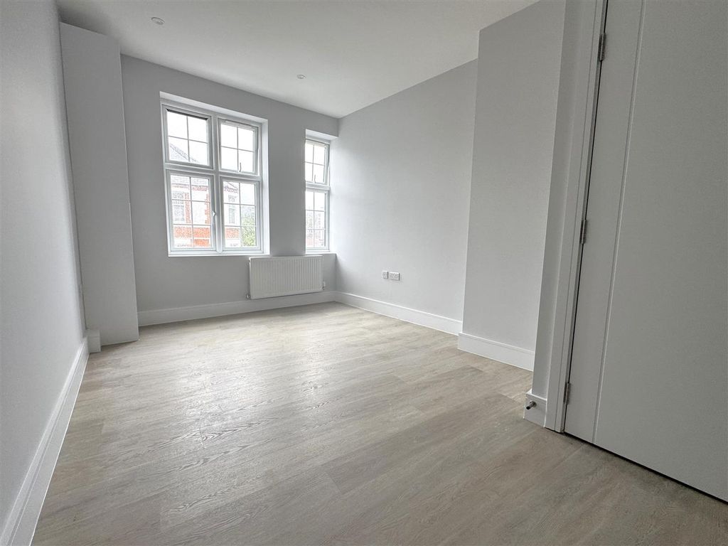 Property photo 3 of 7 Img_0871.Jpg