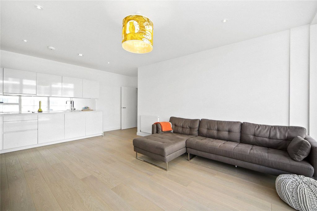 Property photo 1 of 10 Picture No. 06
