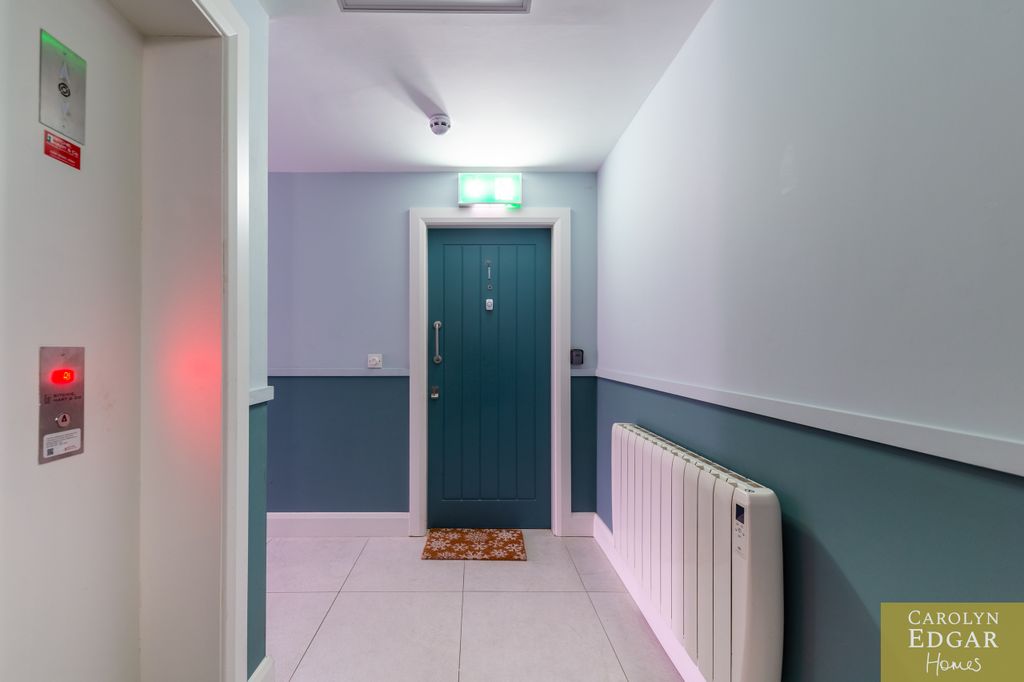 Property photo 3 of 19 014