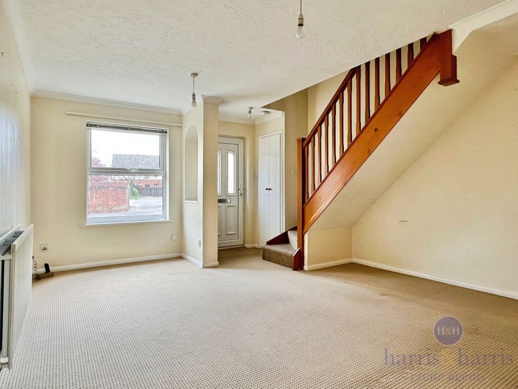 Property photo 2 of 11 Pbox-Img.Jpeg