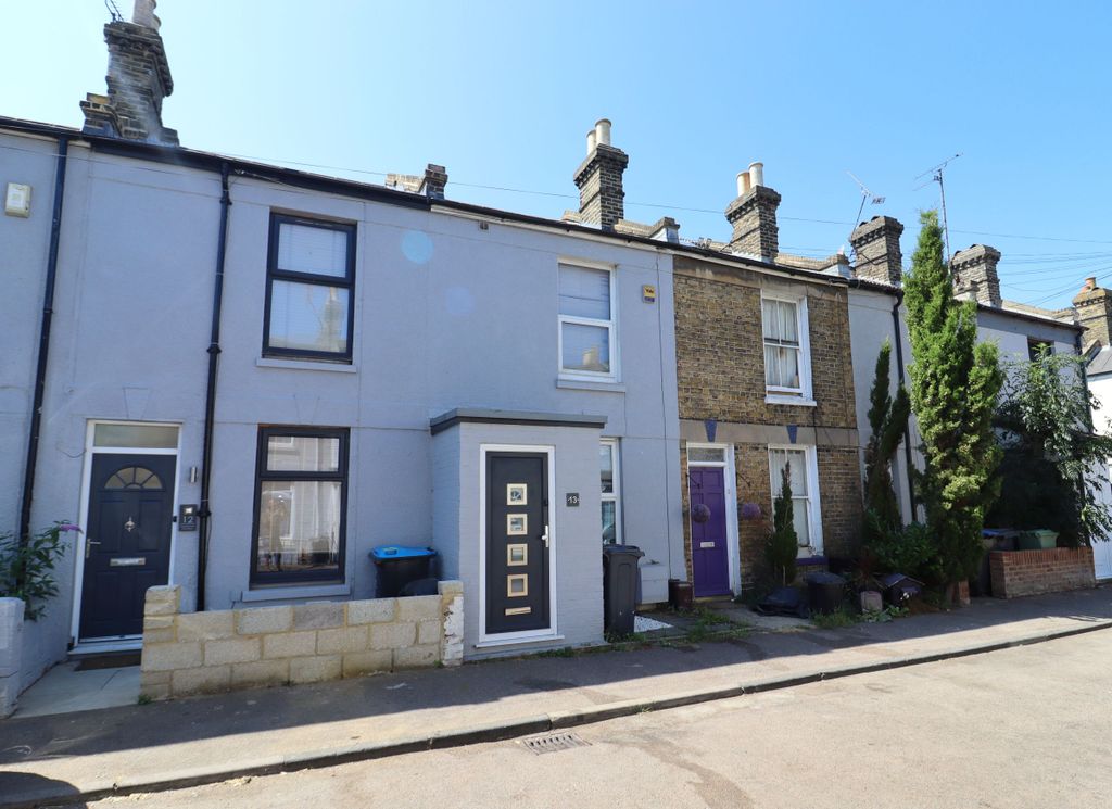 Property photo 2 of 12