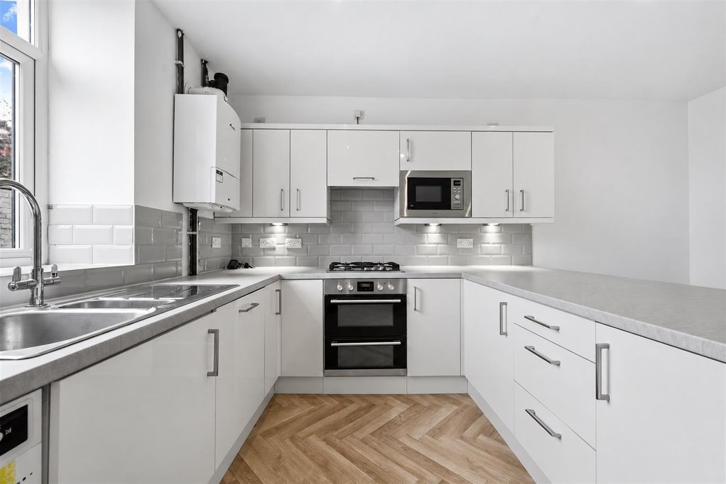 Property photo 3 of 24 Nelson Kitchen 1.Png