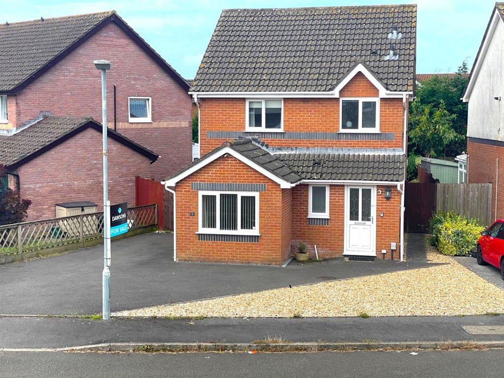 Property photo 1 of 22
