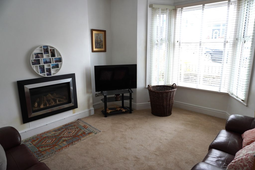 Property photo 3 of 18 Image 3