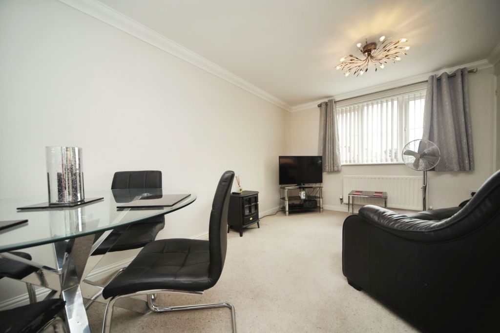 Property photo 2 of 19 9T5A2877