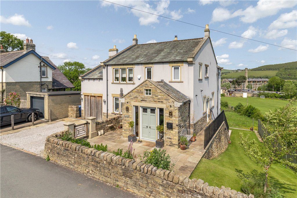 Property photo 1 of 30 External