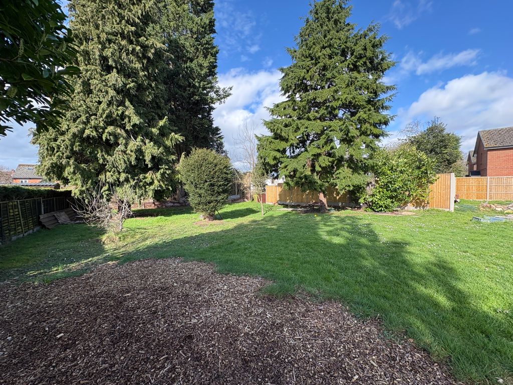 Property photo 2 of 15 Image 7