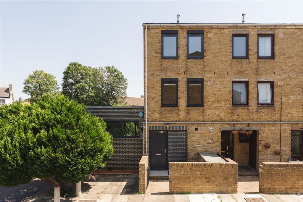 Property photo 1 of 44 Lushington Terrace-1.Jpg