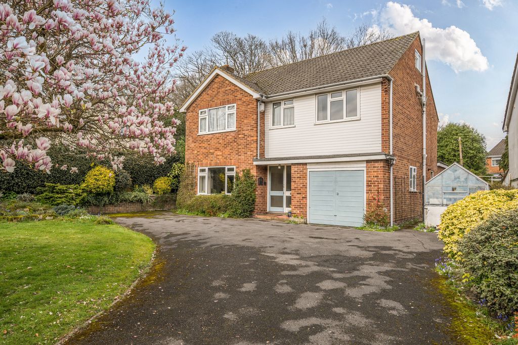 Property photo 1 of 21