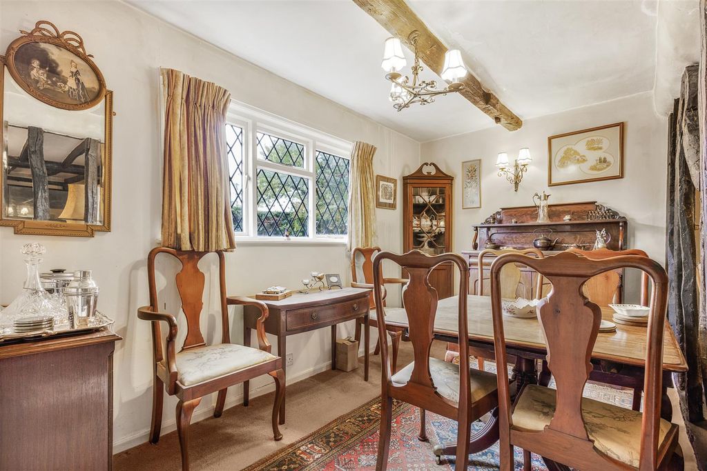 Property photo 3 of 19 Dining Room