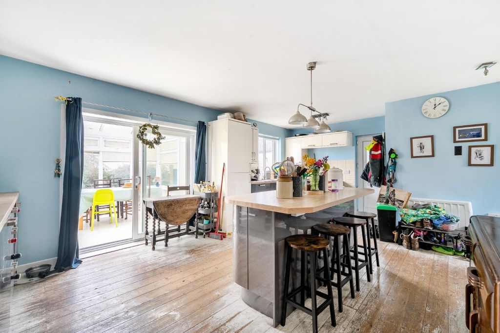 Property photo 3 of 19 Kitchen/ Diner