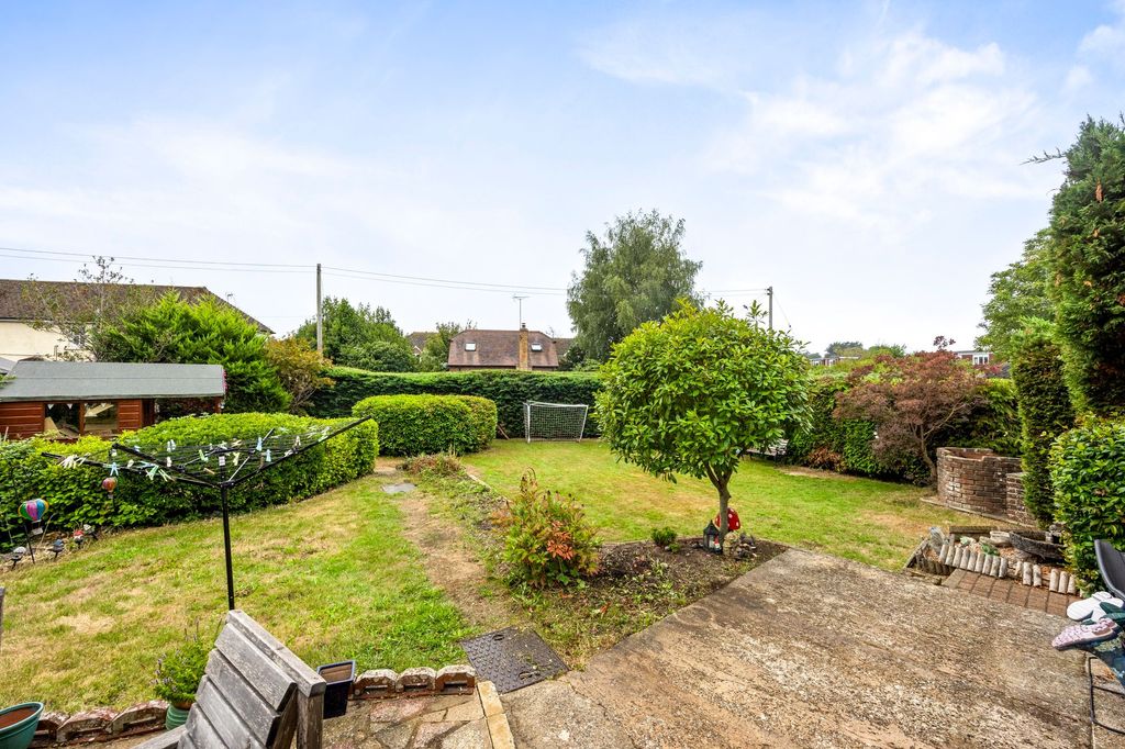 Property photo 3 of 16