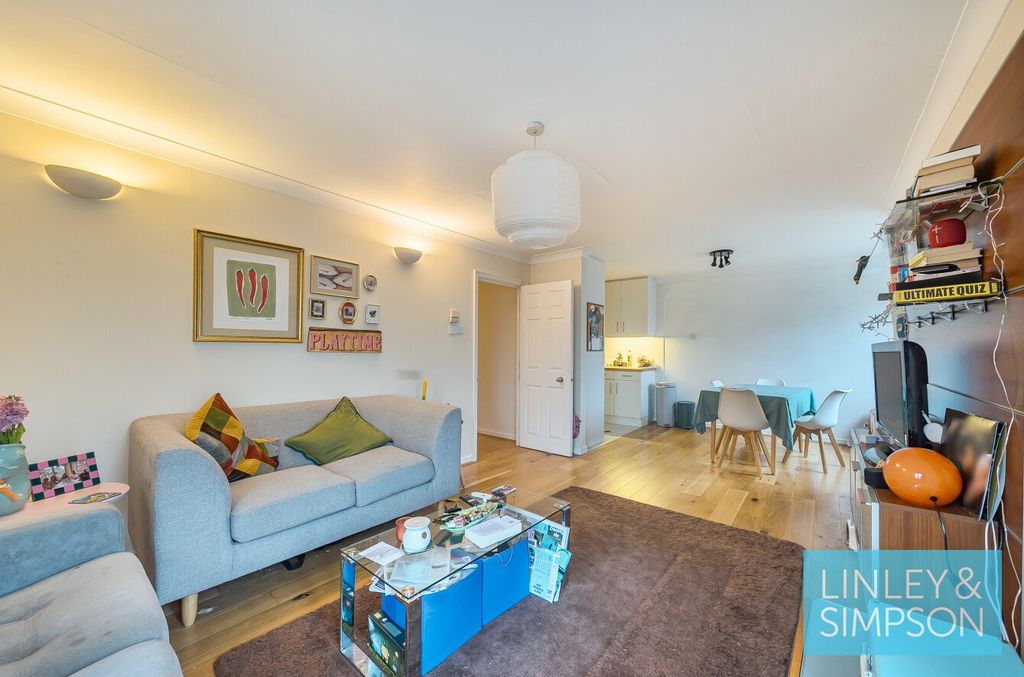 Property photo 1 of 11 Picture No. 12