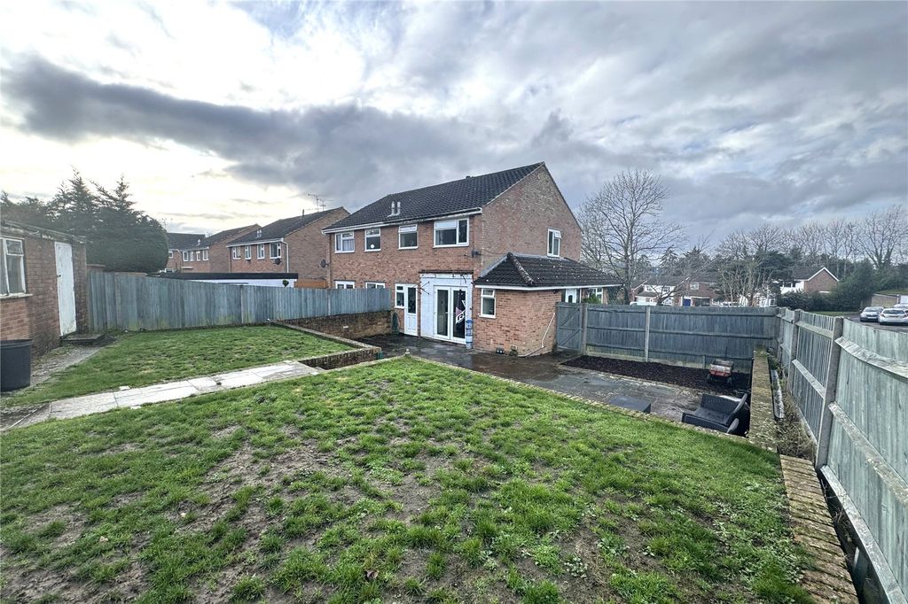 Property photo 2 of 16 Picture No. 13