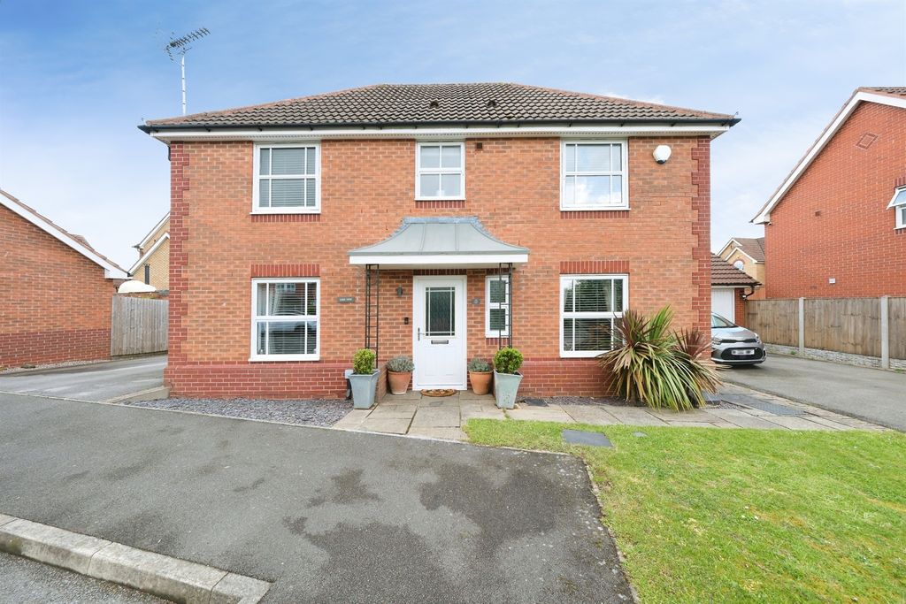 Property photo 1 of 24