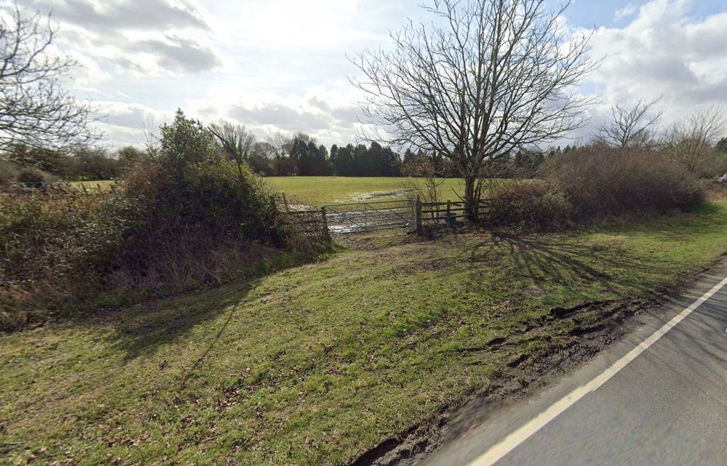 Property photo 1 of 4 Photo 3