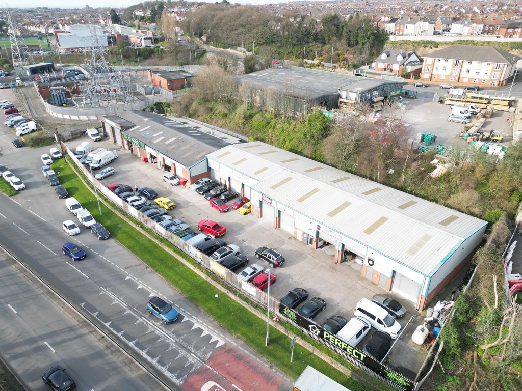 Property photo 1 of 4