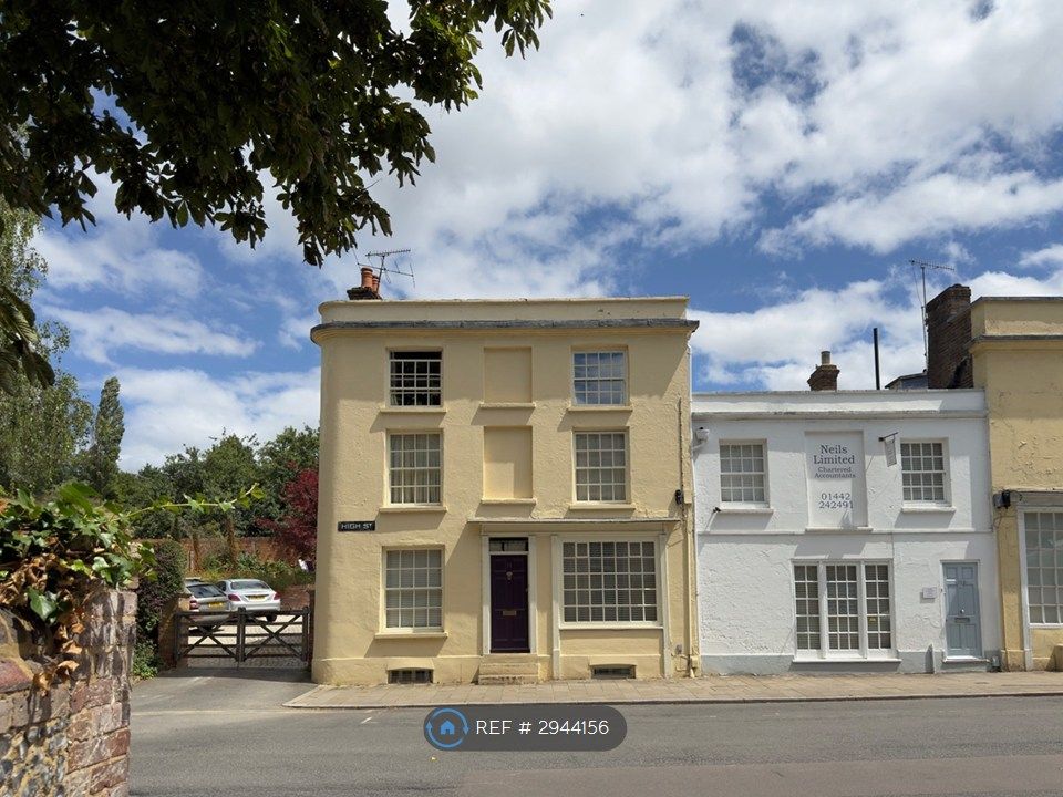 Property photo 1 of 13