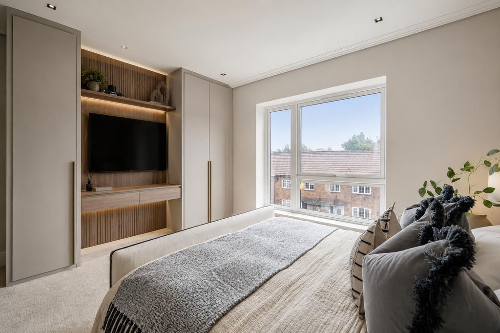 Additional image 7 of 3 bed flat for saleThe Oakfield, Station Road, Dorridge B93