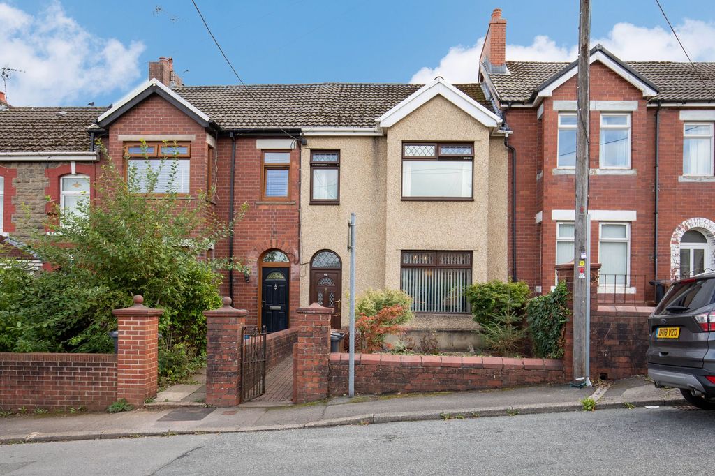 Property photo 1 of 22