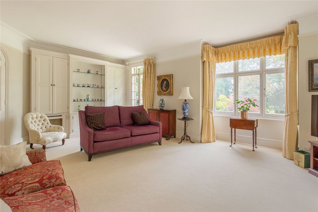 Property photo 2 of 14 Drawing Room
