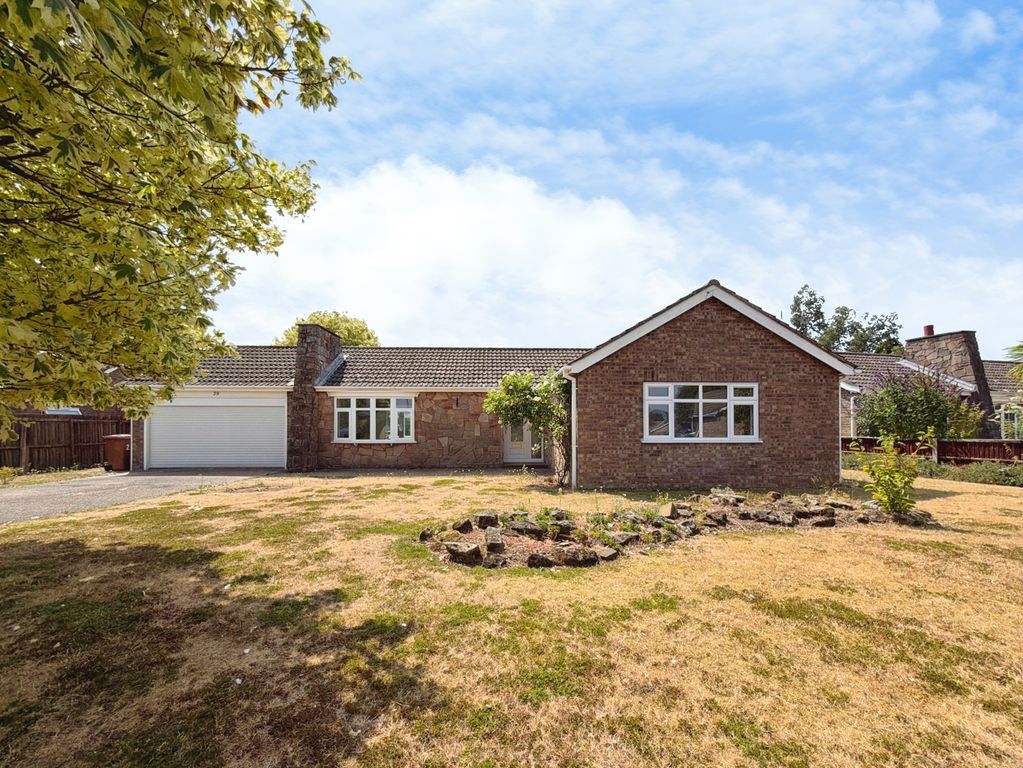 Property photo 1 of 20 Outside