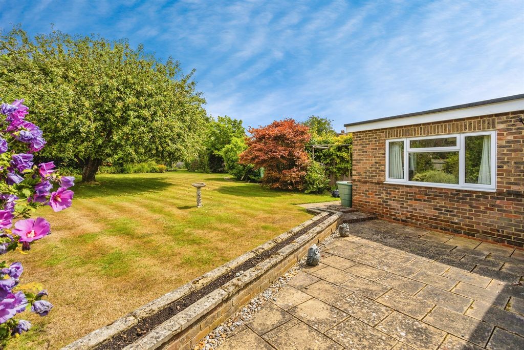 Property photo 1 of 22