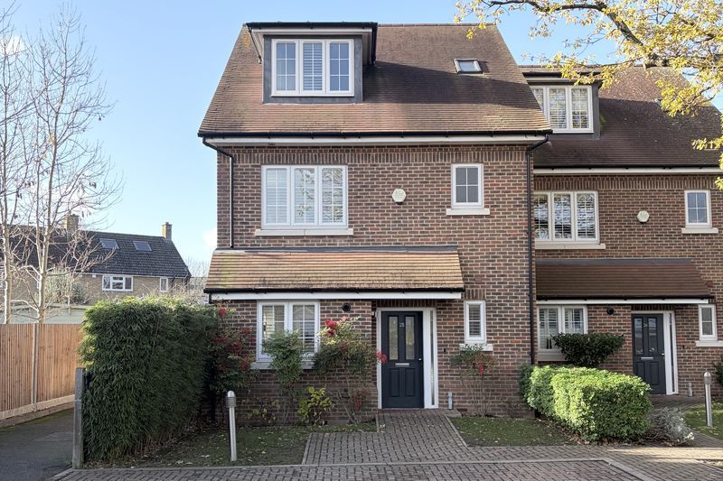 Property photo 1 of 17 External