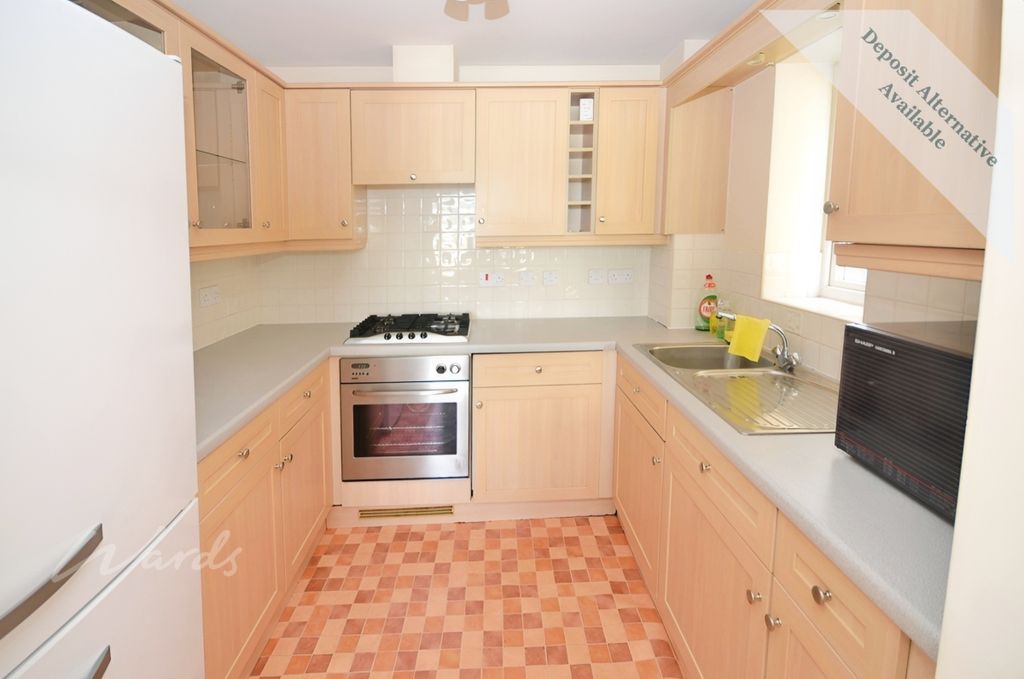 Property photo 3 of 11 Hardy Kitchen