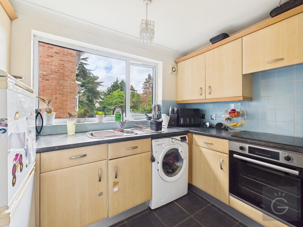 Property photo 3 of 7