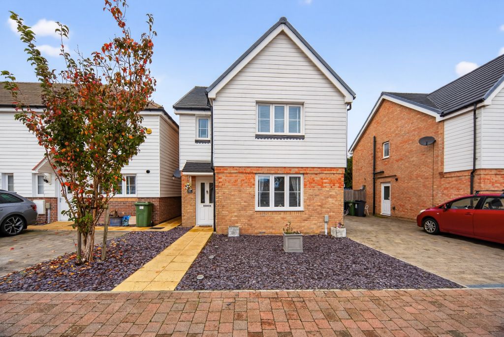 Property photo 2 of 20