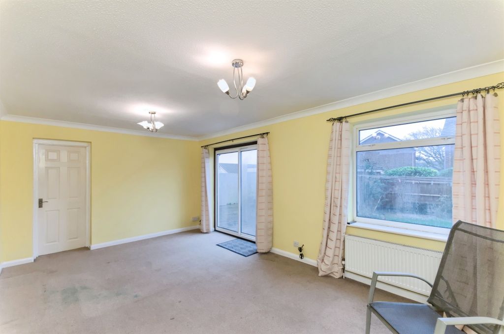 Property photo 2 of 21